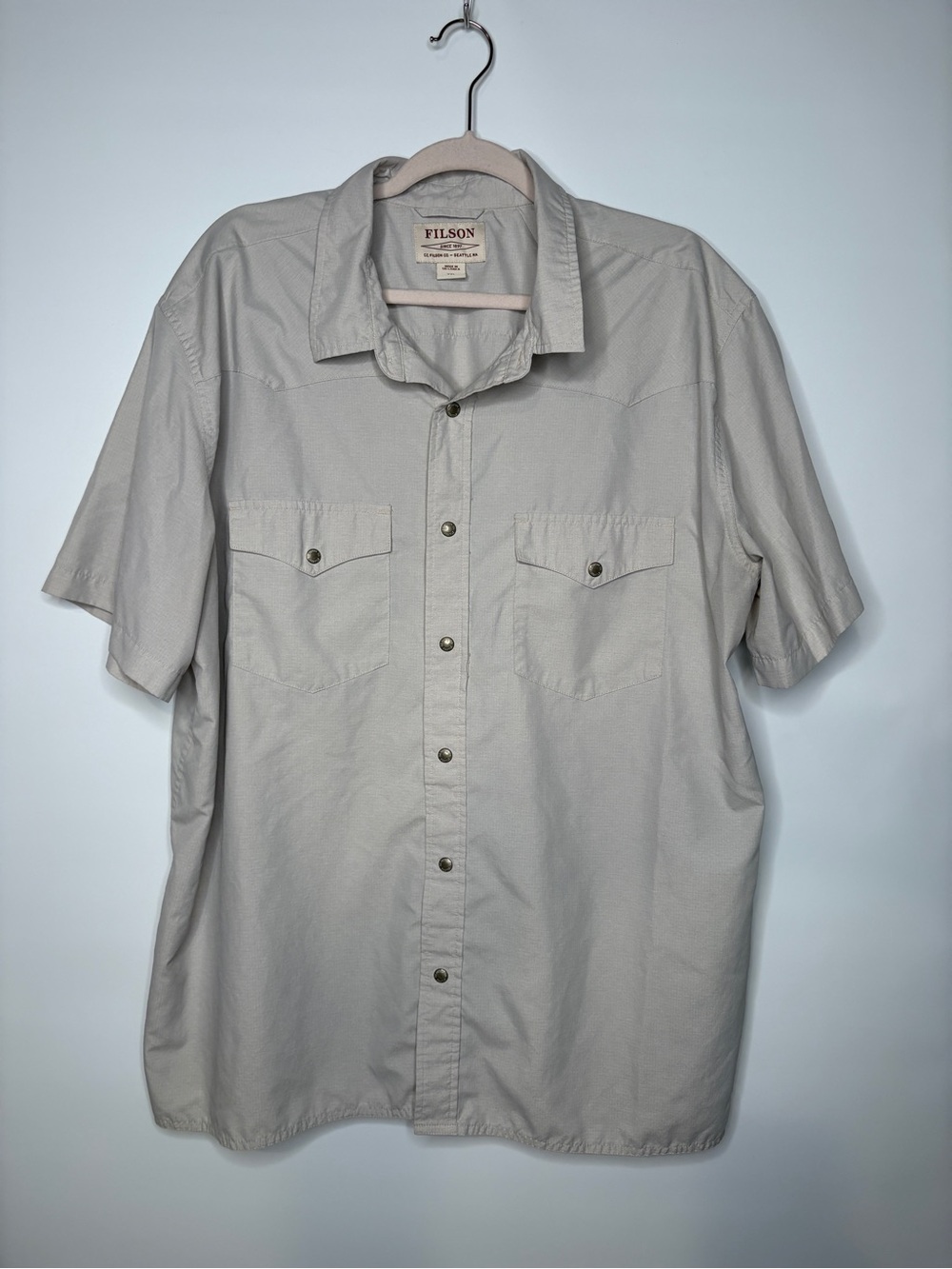Filson Short Sleeve Snap Front Collared Shirt in Sandstone Size XXL